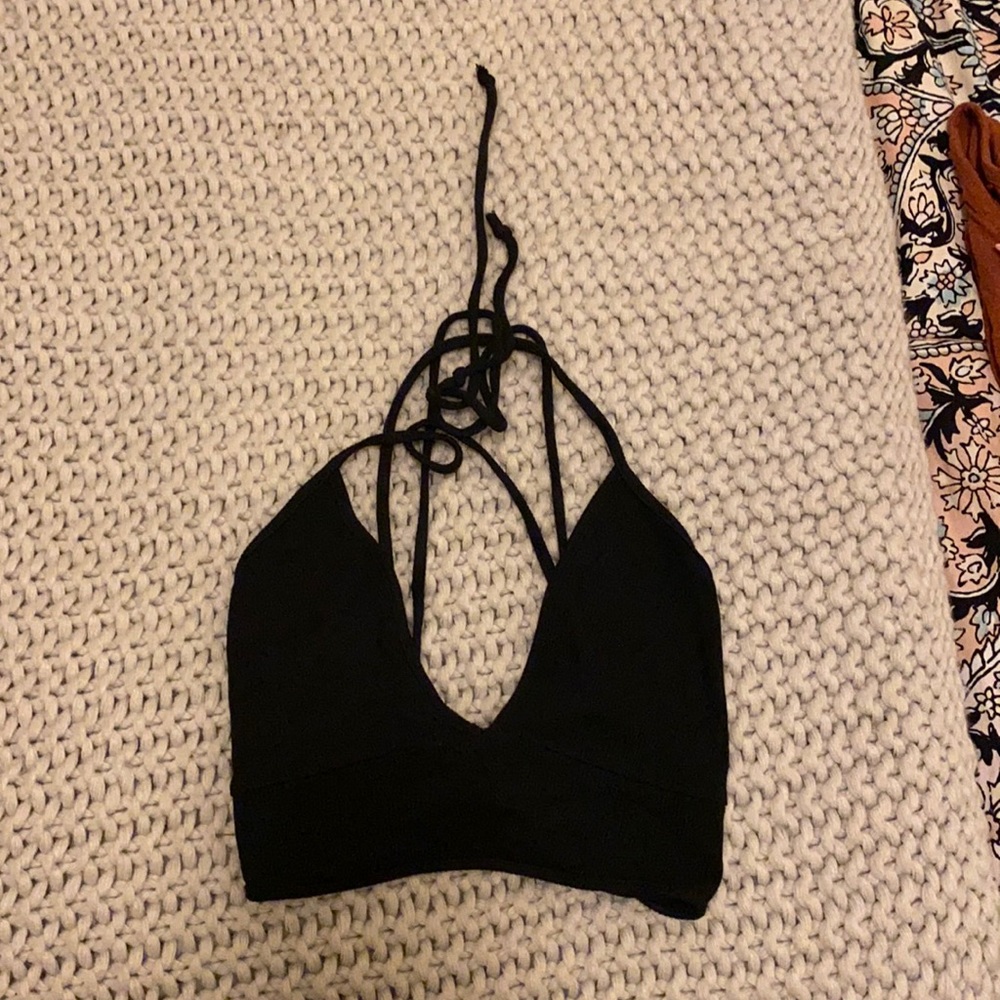 Cropped black tank that ties in the back
